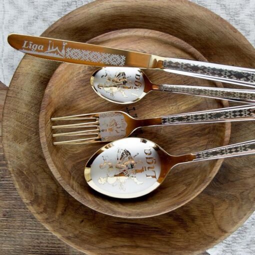 Komplekts Gold no 4 piederumiem