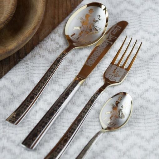 Komplekts Gold no 4 piederumiem