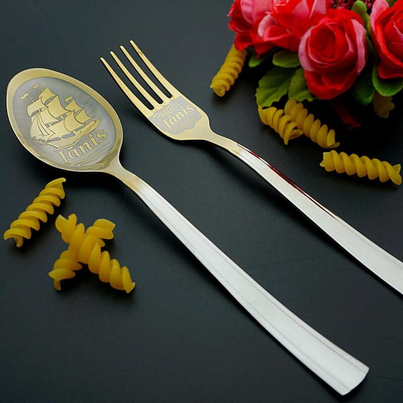 Komplekts Gold no 2 piederumiem