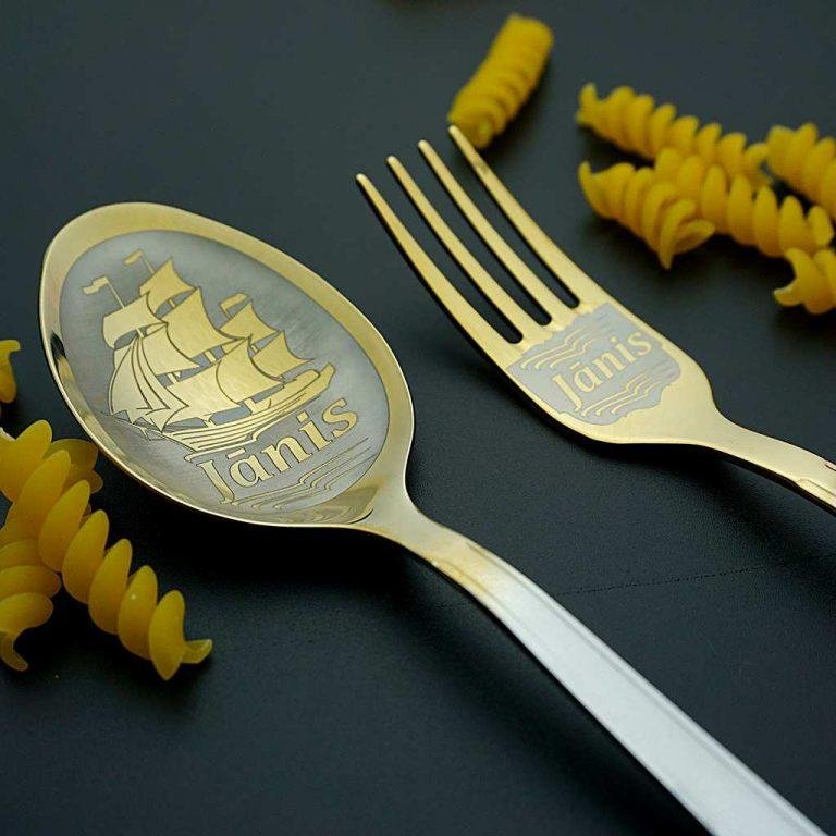 Komplekts Gold no 2 piederumiem