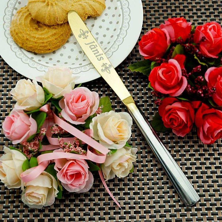 Nazis “180+ zīmējumi” Gold