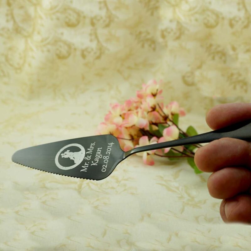 Лопатка для торта - Чёрная