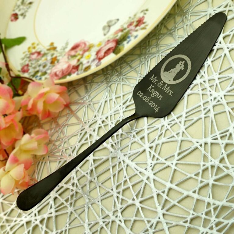 Tortes lāpstiņa - Melnā