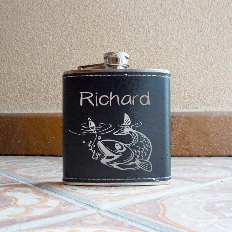 Blašķe BANFF ar gravējumu 180 ml.