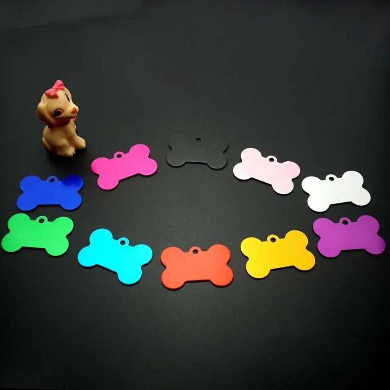 Dzīvnieku žetons ar gravējumu Pink III