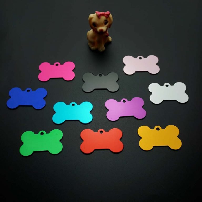 Dzīvnieku žetons ar gravējumu Pink III