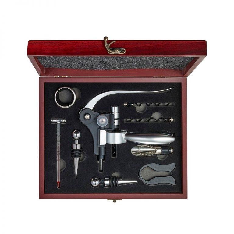 Personālizēts vīna komplekts (9 priekš.) ar gravējumu