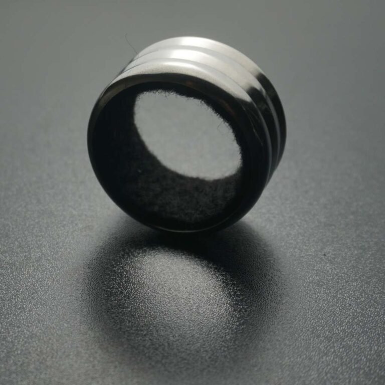 Vīna kaste "Atvērt pēc 10 gadiem"