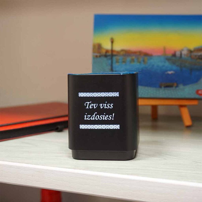 Bezvadu skaļrunis 3W ar gravējumu