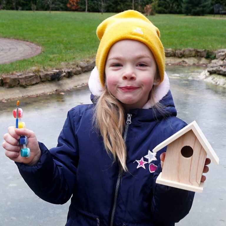 Izkrāsojams putnu būrītis