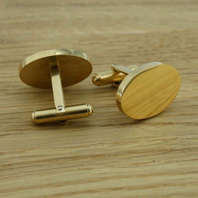 Aproču pogas "Gold" ar gravējumu