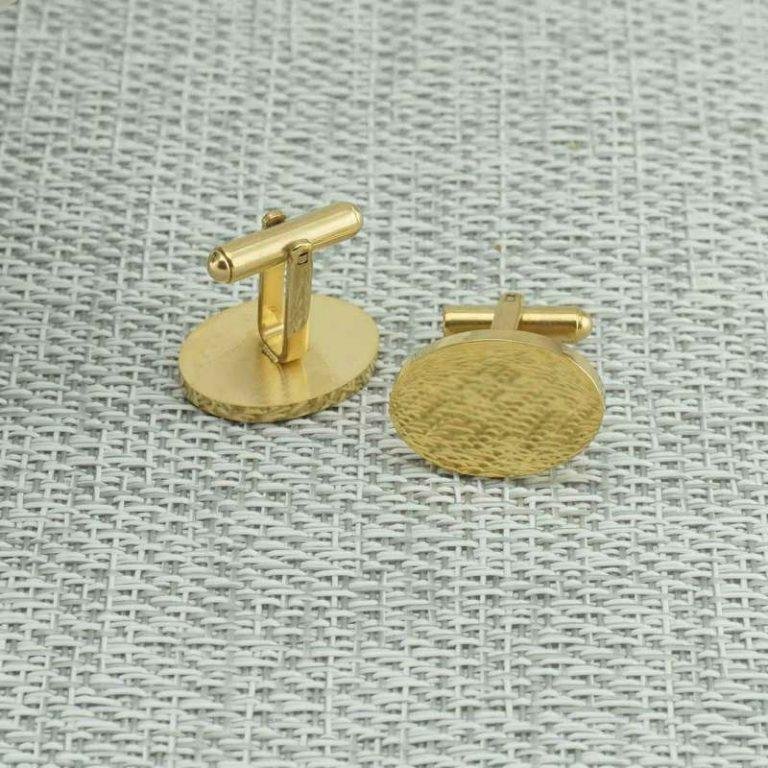 Aproču pogas "Gold" ar gravējumu