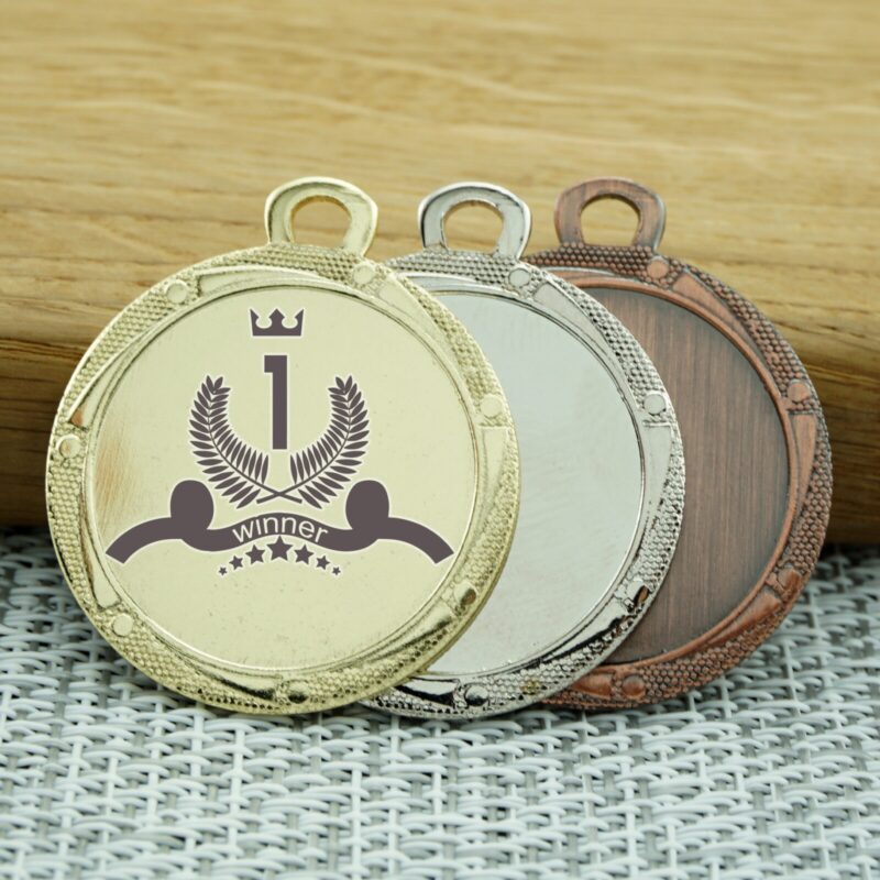 Медали с гравировкой