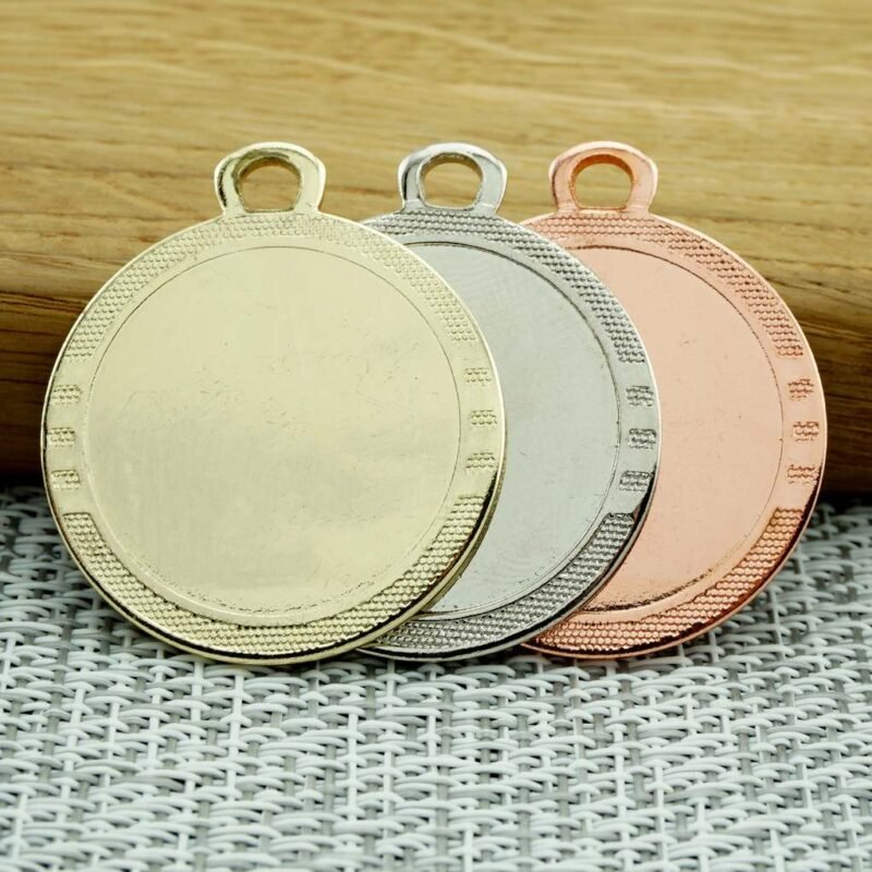 Medaļa 33mm ar gravējumu