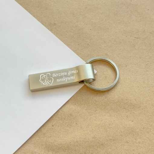 USB 2.0 флешка Silver 16 гб