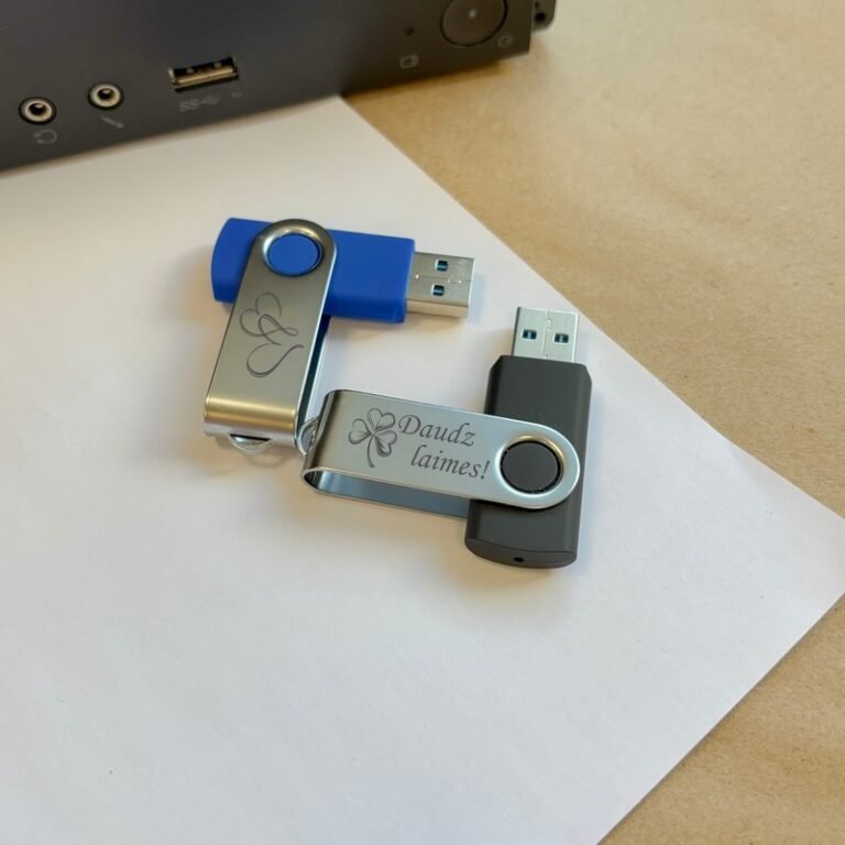 USB 3.0 флешка Black 16 гб