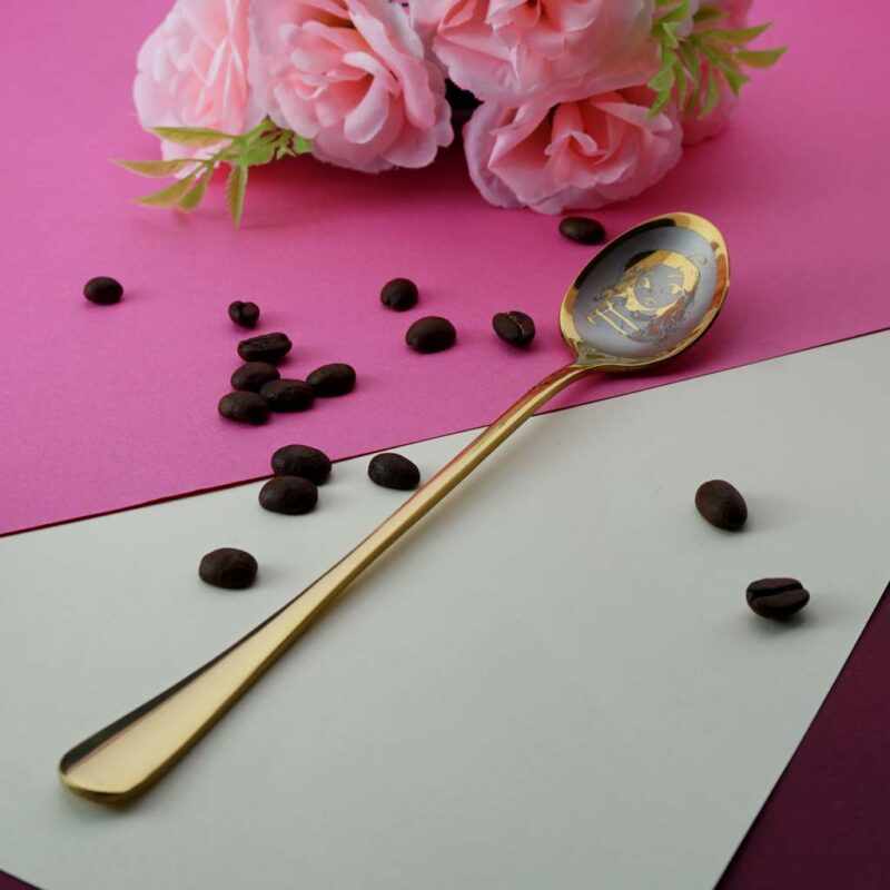 Latte karote “180+ zīmējumi” Gold II