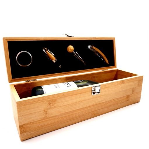 Vīna kaste un piederumi "Ģimenes īpašums"