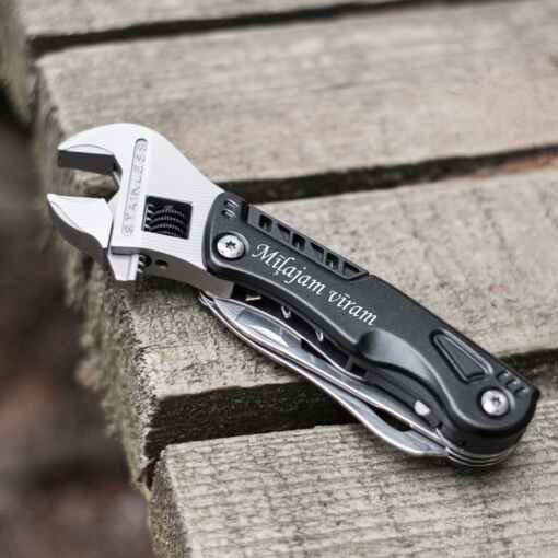 Multitool tūrisma nazis 2
