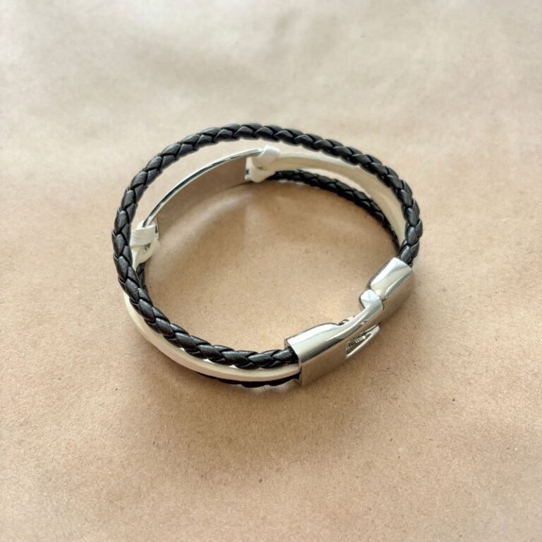 Браслет "Model A" White&Black Браслет "Model A" White&Black