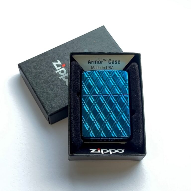 Зажигалка Zippo 29964 Armor™ High Polish Blue Diamonds Зажигалка Zippo 29964 Armor™ High Polish Blue Diamonds